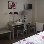 Spunta Di Mare מלון אז'אקסיו